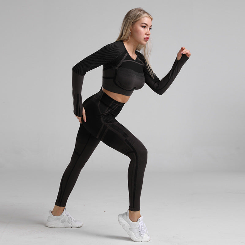 Enge Sport-Trainingsbekleidung 